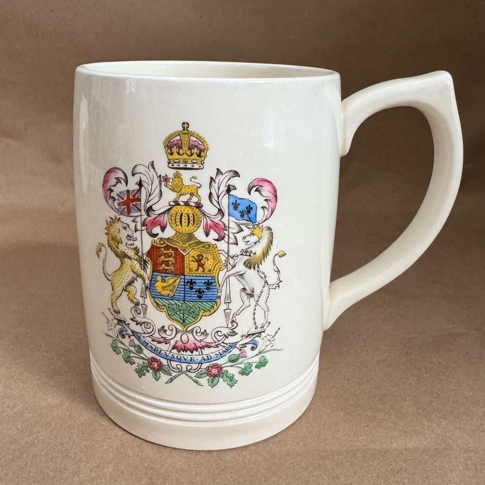 Wedgwood Etruria 1921 Dominion of Canada Coat of Arms Tankard circa 1950’s